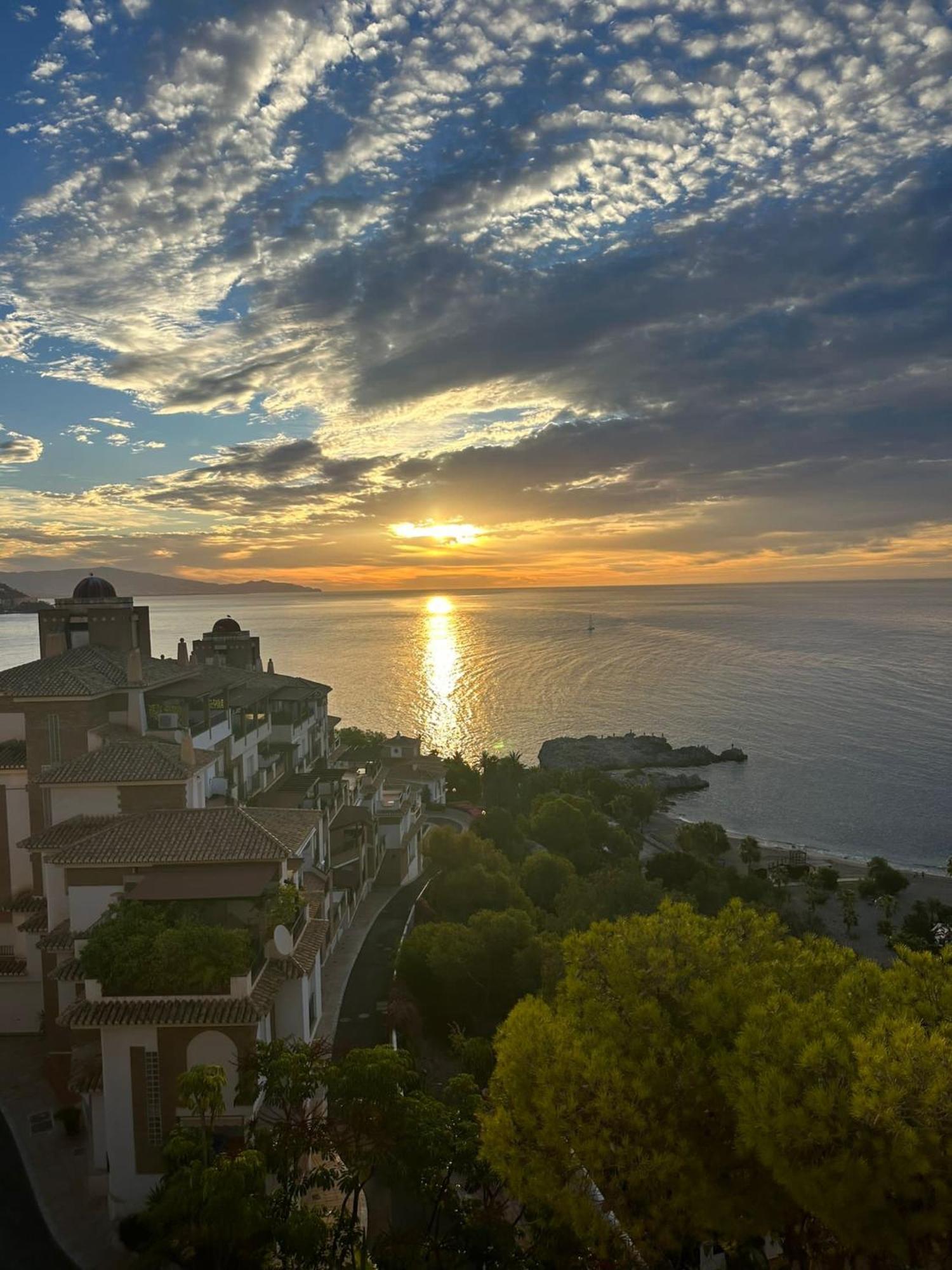 Jardines De Adnania En Marina Del Este Con Vista Al Mar Ada La Herradura  Exteriér fotografie