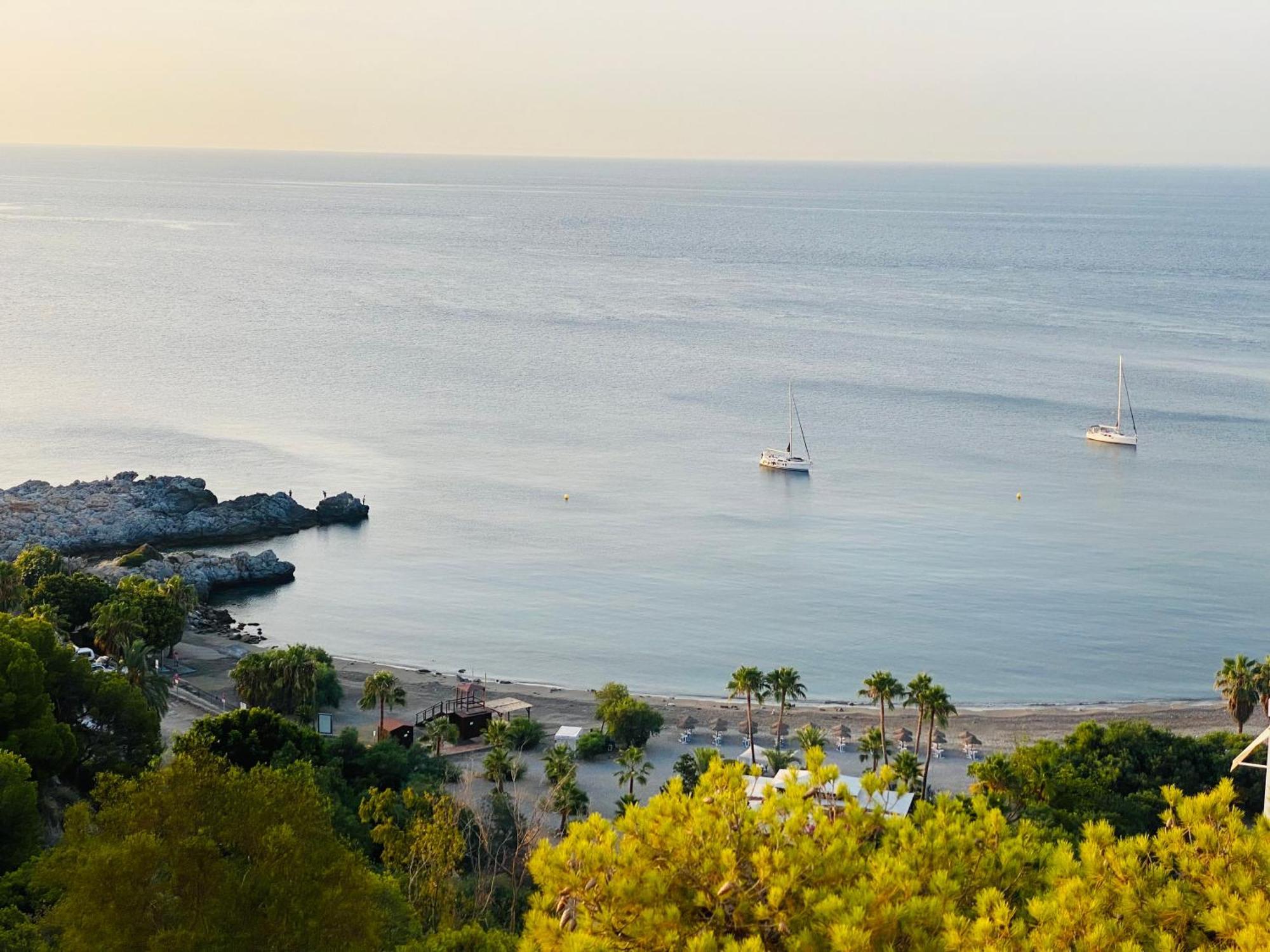 Jardines De Adnania En Marina Del Este Con Vista Al Mar Ada La Herradura  Exteriér fotografie